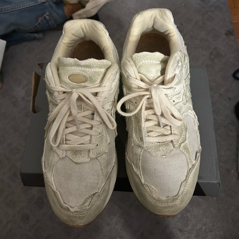 New Balance 2002r Protection Pack White Gum